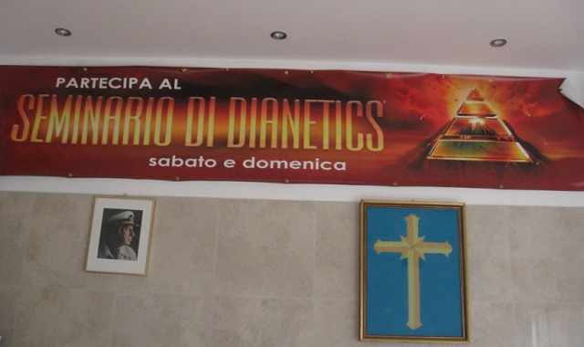 Bari, fra test e auditing il nostro viaggio nel mondo di Scientology